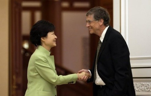 Týmto gestom Gates urazil juhokórejskú spoločnosť.