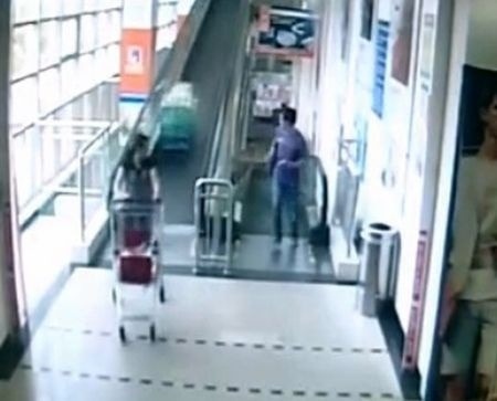VIDEO hrôzy v supermarkete: