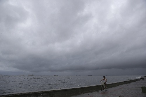 Filipíny zasiahol silný tajfún,
