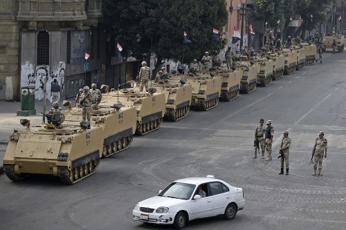 Necestujte do Egypta: Policajtom