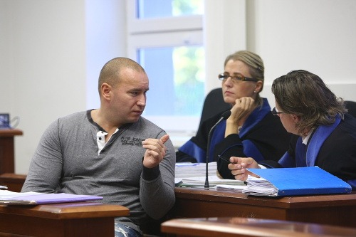 Jozef Leško so svojimi advokátmi