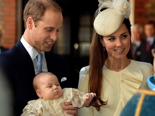 22. júla prišiel na svet prvorodený syn vojvodu a vojvodkyne z Cambridgeu. Princ William a jeho manželka Catherine dali chlapcovi meno George Alexander Louis. 