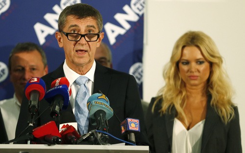 Andreja Babiša podporovala vo voľbách aj jeho manželka Monika.