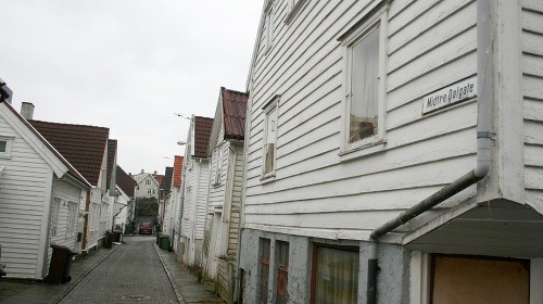 Ulička v meste Stavanger, kde sa beštiálny čin odohral