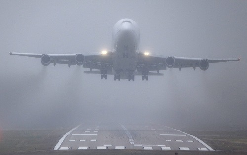 Boeing 747 Dreamlifter omylom