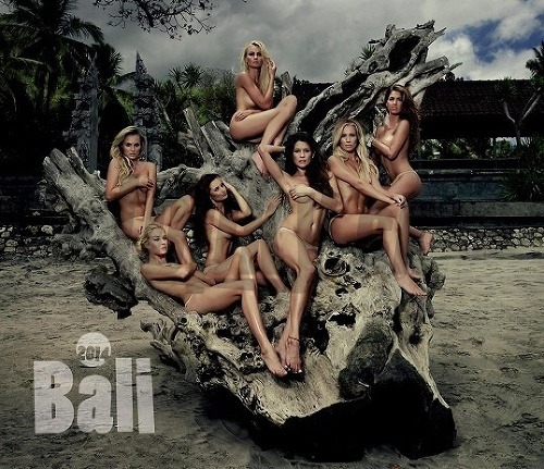 České krásky sa vyzliekli na Bali, kde fotili snímky pre kalendár. 