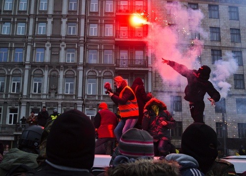 Nepokoje v Kyjeve gradujú: