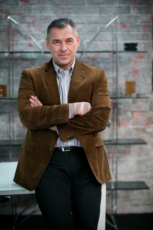 Marek Ťapák (53) ako právnik Boris zo seriálu Chlapi neplačú