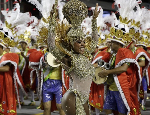Karneval v Riu vždy hýri farbami
