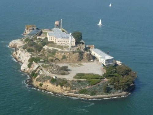 Väznica v minulosti slúžila ako pevnosť