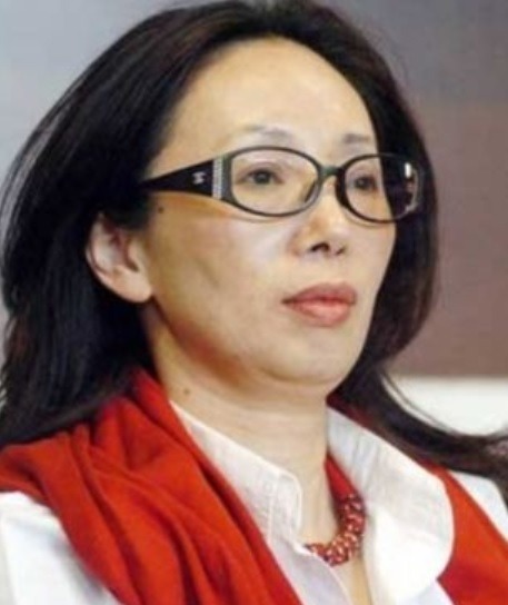 Jeho žena Xiu Li