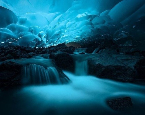 Ľadová jaskyňa Mendenhall, Aljaška