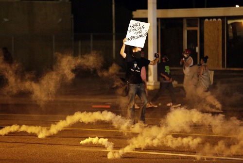 Nepokoje vo Fergusone pokračujú: