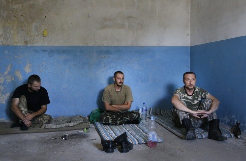 Zajatí ukrajinskí vojaci