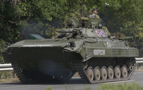 NATO: Na Ukrajine bojujú