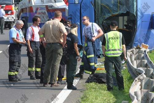 Tragická nehoda autobusu pri