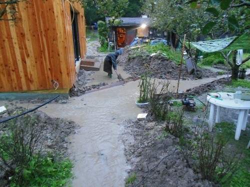 Slovensko bojovalo s vodou: