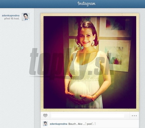 Zdenka Predná sa fotkou svojho zväčšujúceho sa bruška pochválila na sociálnej sieti Instagram.