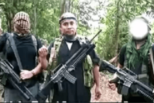 Filipínski rebeli sa ukrývajú v džungli