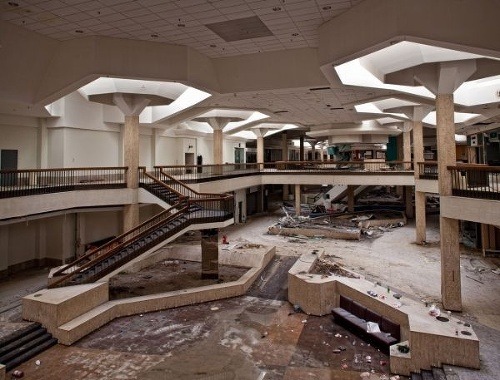Apokalyptické FOTO nákupného centra: