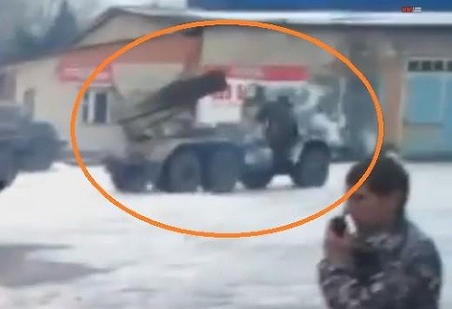 Ruská bojová technika na Ukrajine (23.1.2015 Dôkaz, že sa v Donbasse vyskytuje výzbroj ruskej armády)