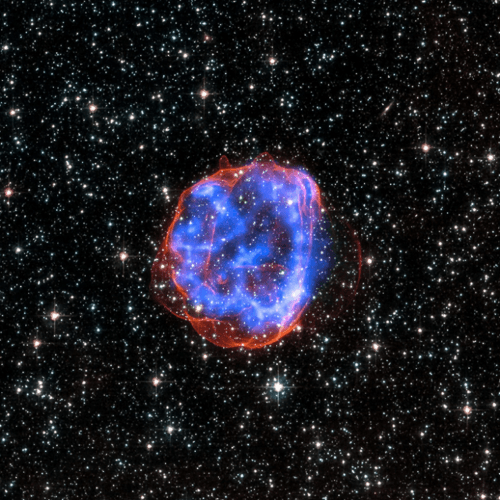 Explózia masívnej hviezdy v Magellanovho oblakoch