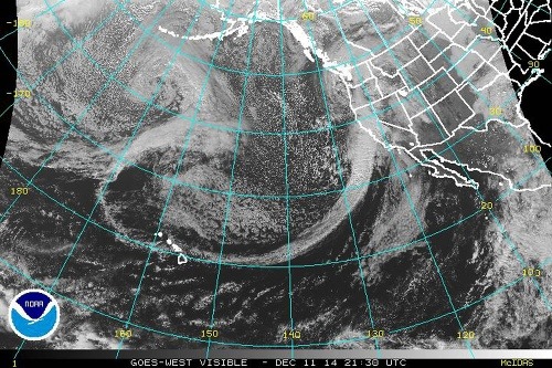 Mohutná búrka nad Kaliforniou z družice