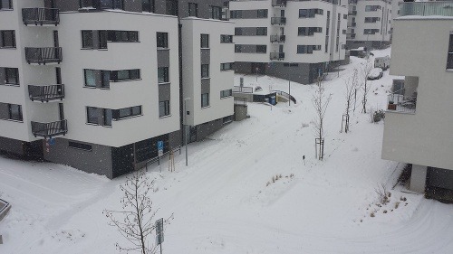 Sneh opäť útočí: Kolabuje