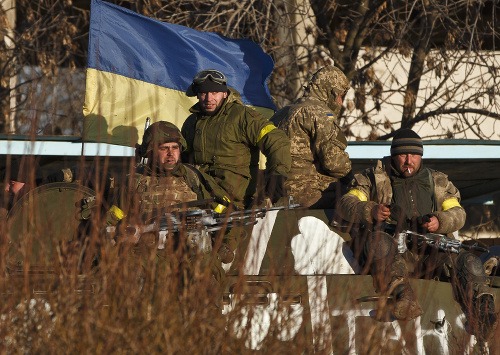 Ukrajinské jednotky opúšťajú Debaľceve