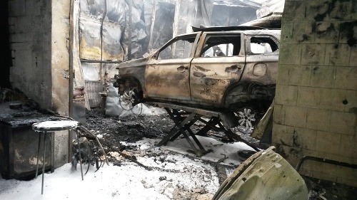 Požiar firmy v Dubnici