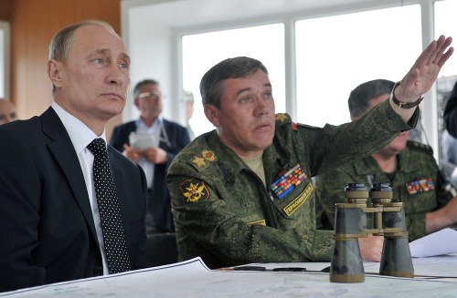 Putin a Gerasimov