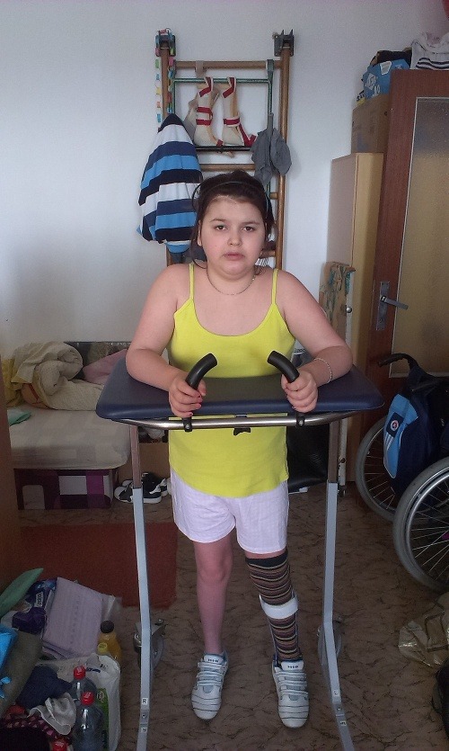 Simonka má veľkú šancu chodiť, ale potrebuje intenzívne rehabilitovať