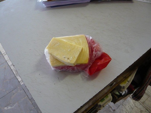 Kontrolóri objavili aj plesnivý syr, o ušľachtilú pleseň však určite nešlo.