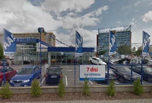 Predajňa AAA Auto na Panónskej ceste v Bratislave