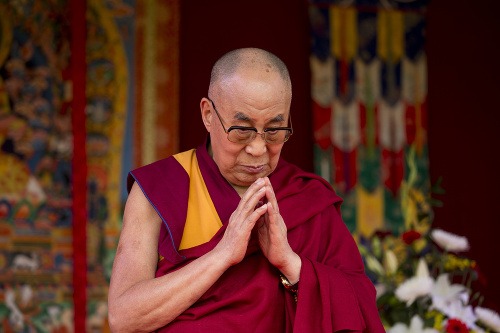 Dalajláma oslavuje jubilejných 80