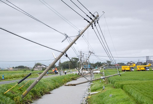 Japonsko zasiahol tajfún Goni