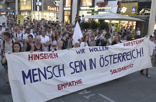 V Rakúsku protestuje za