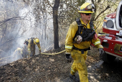 Kaliforniu sužujú požiare