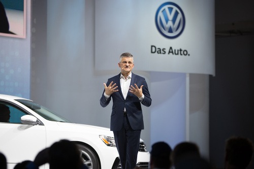 Generálny riaditeľ Volkswagenu Martin Winterkorn má teraz plnú hlavu ťažkostí. Jeho firma vedome obchádzala pravidlá.