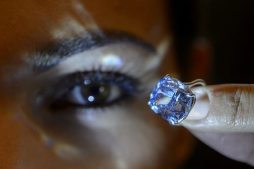 FOTO vzácneho modrého diamantu: