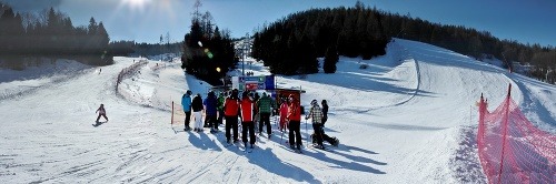 Bachledka sa spája do