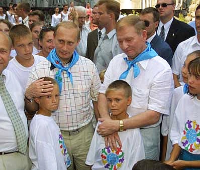 Putin (vľavo) zamlada
