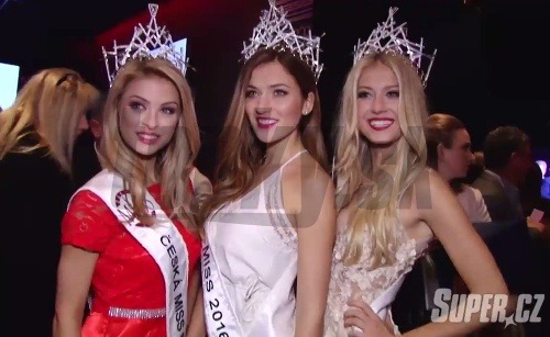 Víťazky Českej Miss: Kristýna Kubíčková, Andrea Bezděková a Natálie Kotková