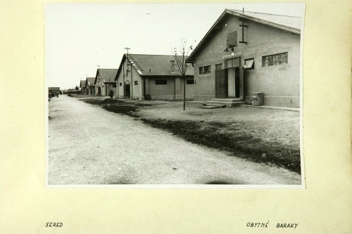 Pracovný a koncentračný tábor v Seredi.
