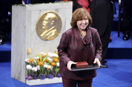 Svetlana Alexijevičová získala Nobelovu cenu.