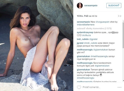 Portugalka Sara Sampaio ukázala holé prsia. Na instagrame zverejnila cenzurovanú fotku. 
