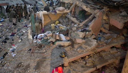 Kolaps budovy v Keni