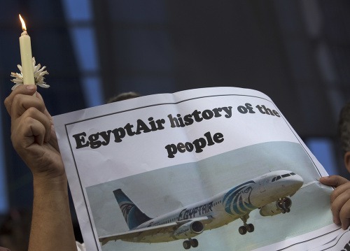 Záhada zrúteného lietadla EgyptAir