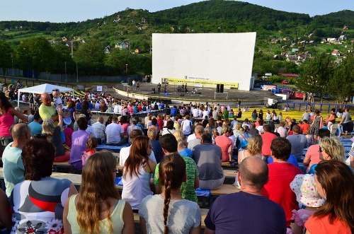 Roky chátral, opäť sa