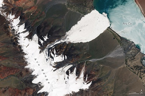 Oblasť po páde lavíny.